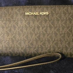 Micheal Kros Wallet 