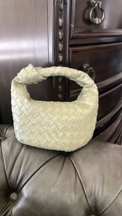 Bottega Venetia