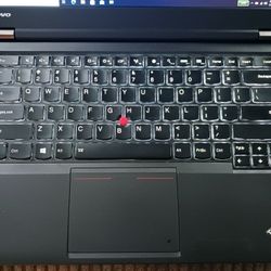 Lenovo Thinkpad 14 Inch Pro Laptop Intel Core i5 8 GB RAM 500 GB HD DVDRW Wi-Fi & Bluetooth Wireless Windows 10 Professional 