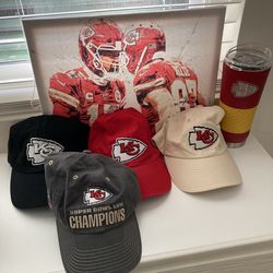 Kansas City chiefs hat, mug, small canvas