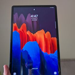 Samsung Tab S7+ with Official Keyboard Case