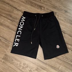 Black MONCLER Shorts Large 
