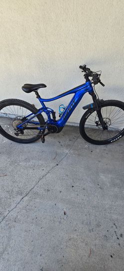 Giant Electric Full Suspension Mountain Bike