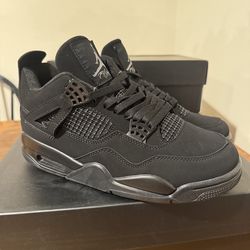 AJ 4 Retro New Black cats men size 8 , 9