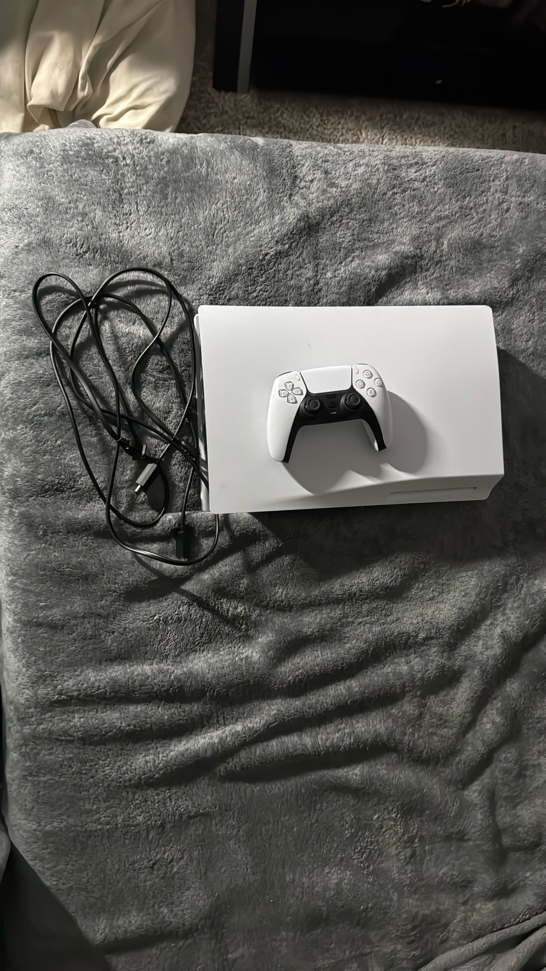 Ps5 with controller 