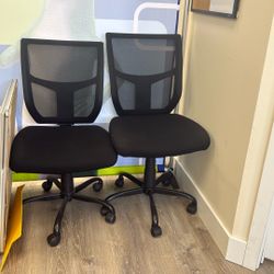 Free Chairs Remaning