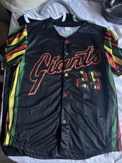 Men’s Medium Giants Jersey Giveaway 