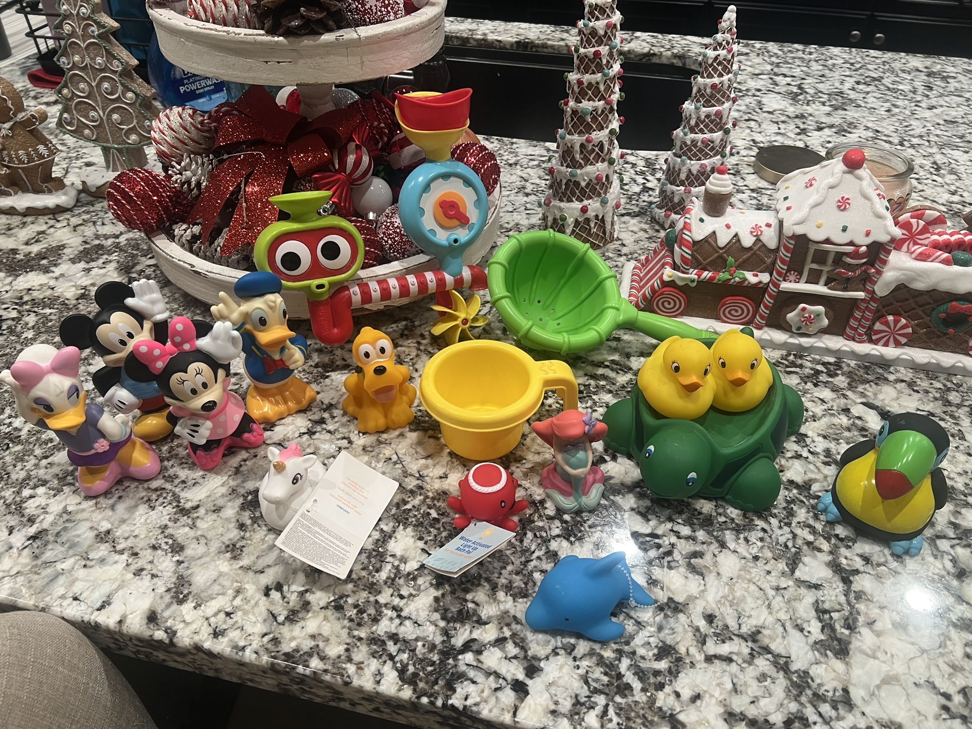 Disney Bath Toy Set & Assorted Bath Toys