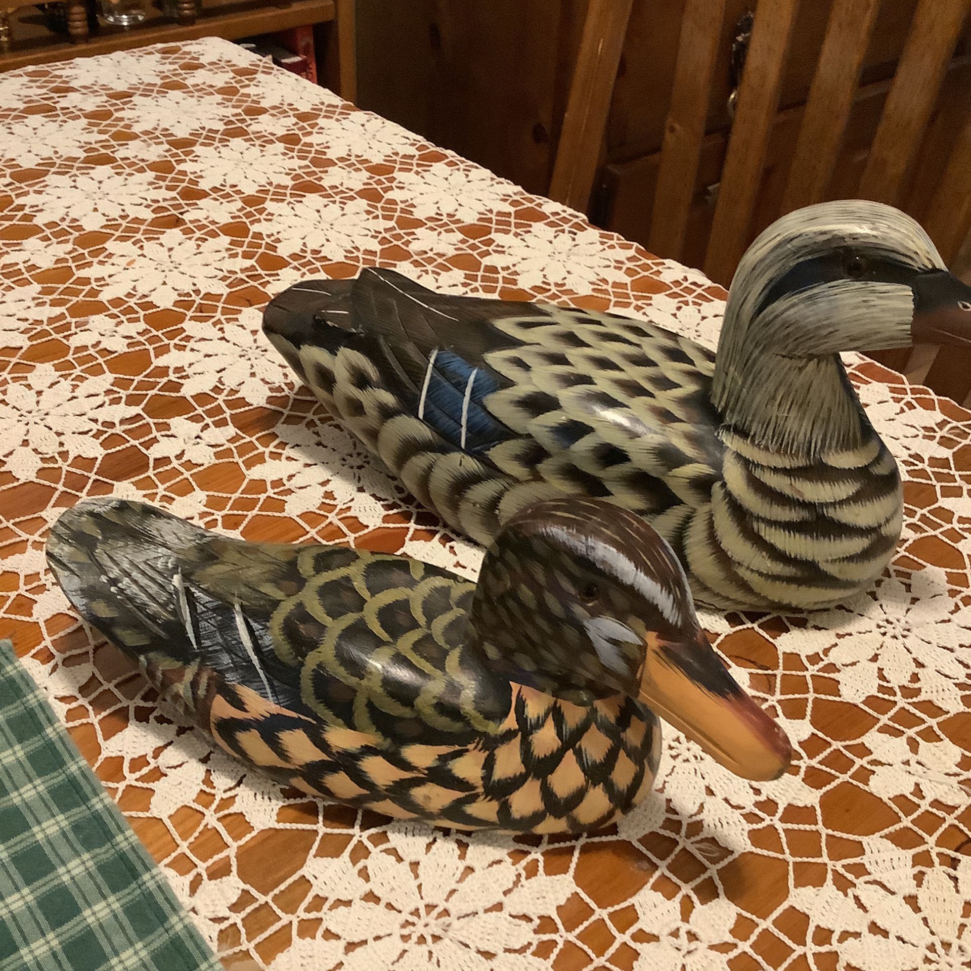 2/wooden Ducks