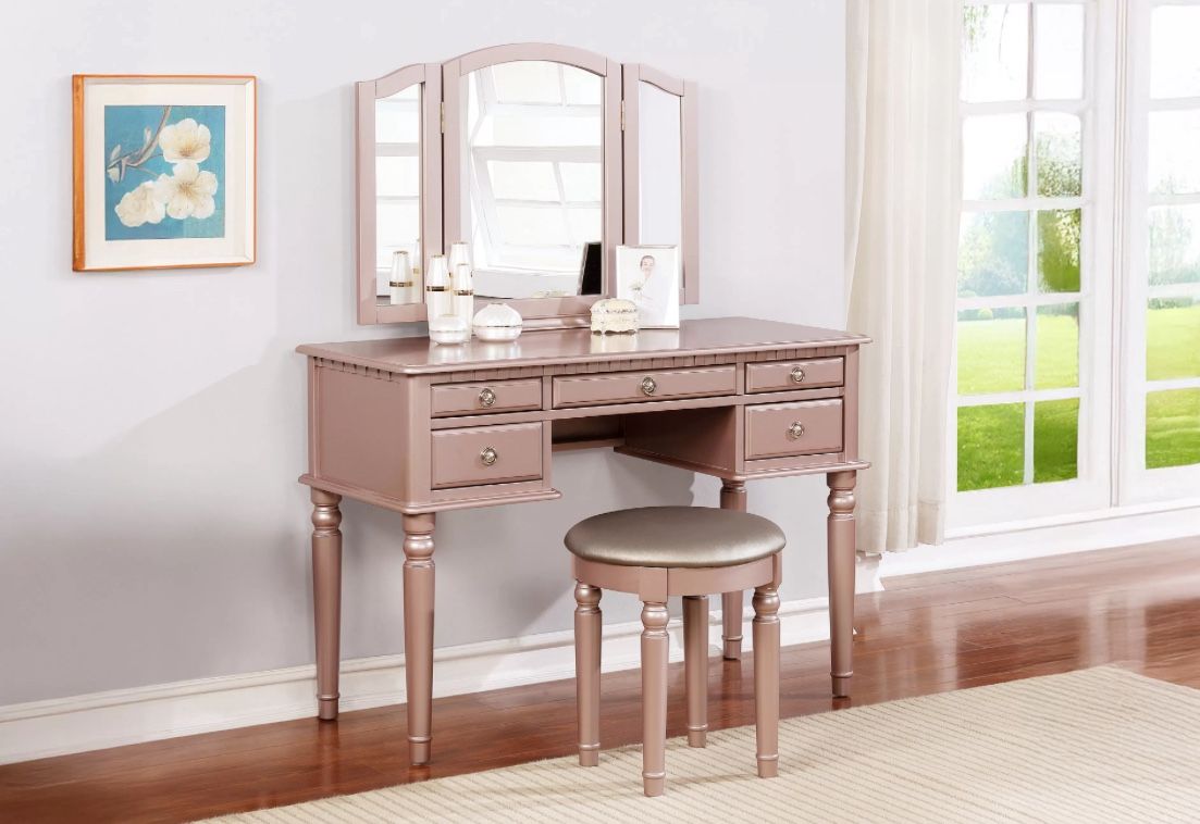 Vanity With Stool. New In Box.