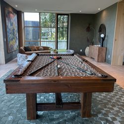 Pool Table 8ft ( Free Delivery & Set Up & New Color Felt Of Your Choice 