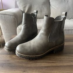 Gray/Brown Boots