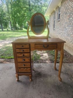 Vanity/jewelry box