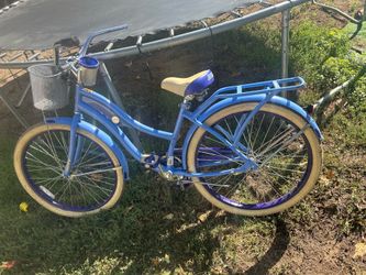 Huffy Beach Cruiser