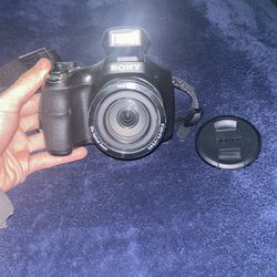 It’s Sony Camera, 35x Optical Zoom