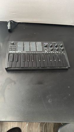 AKAI MPK MINI