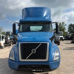 2018 Volvo VNR