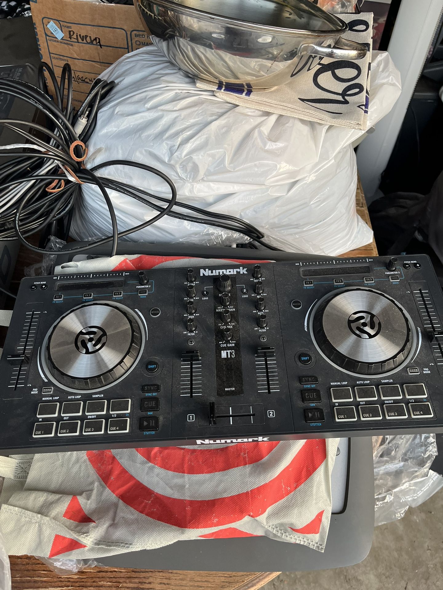 Newmark MT3 Dj Controller