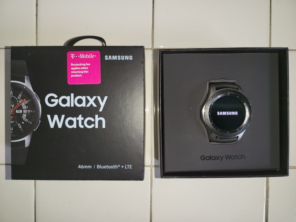 Galaxy Watch 46MM SILVER AND BLACK
