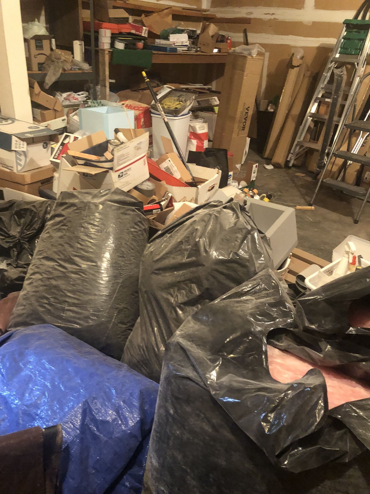 R38 And R21 Corning Fiberglass Insulation New