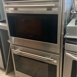 Wolf Double Oven Set
