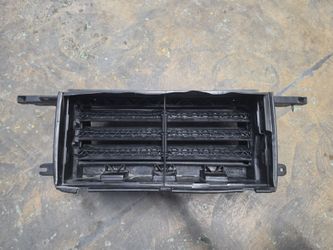 2015 - 2017 FORD F150 Front Radiator Active Control Shutter OEM