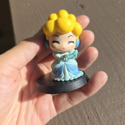 Disney Princess Cinderella Miniature Figurine 