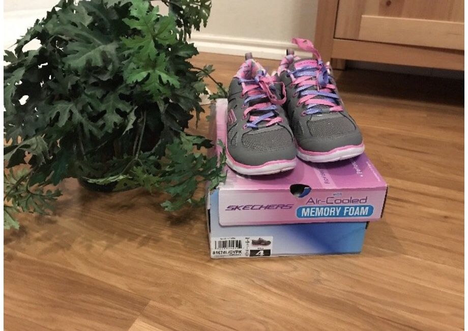 Skechers air cooled memory foam cheap pink