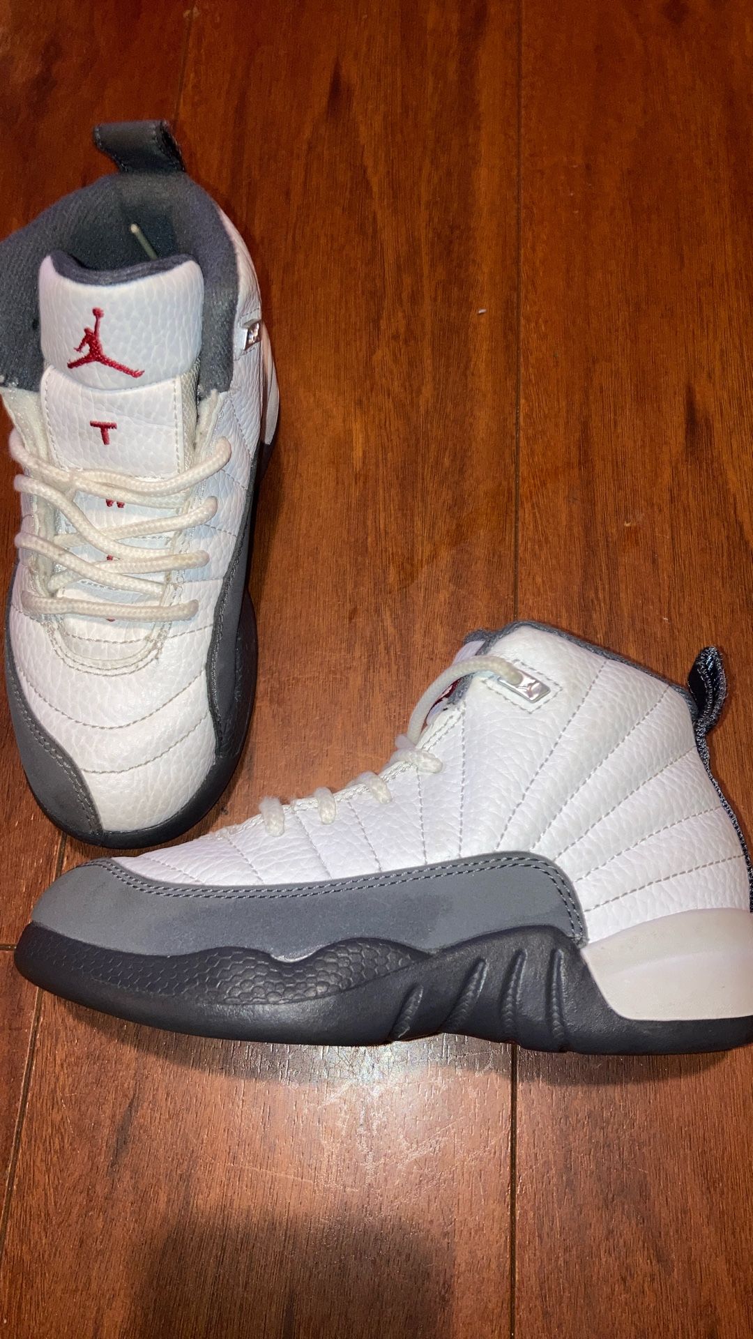 Jordan 11 Retro White Dark Grey Size 11 In children.