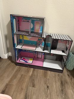 lol Doll House