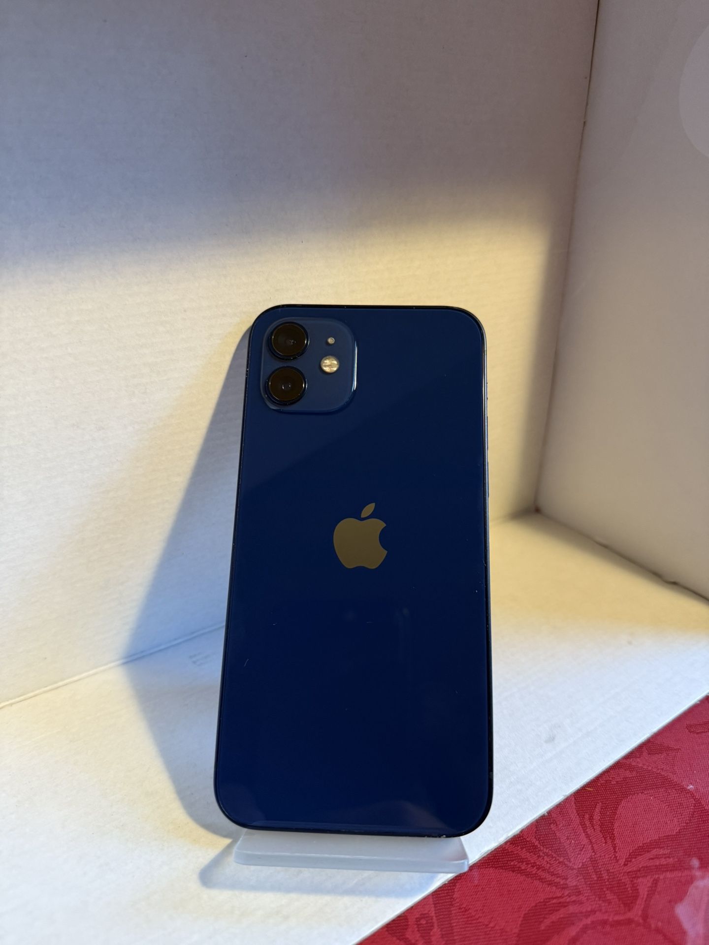 iPhone 12