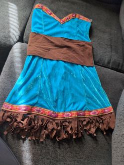 Women's costume