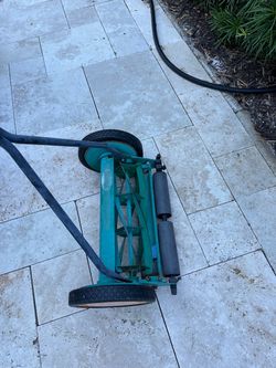 Reel Push Lawn Mower