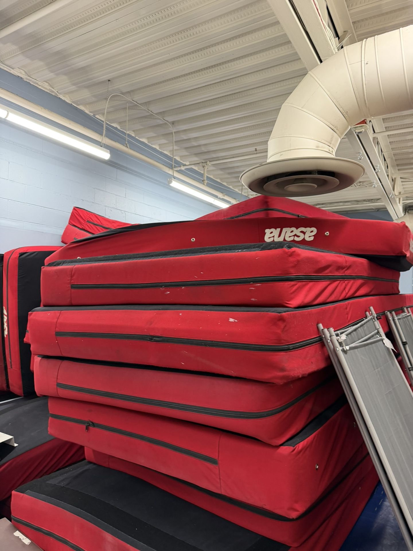 Asana 8 Inch crash pads