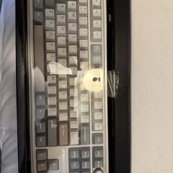 ILovBee B87 Wireless Gaming Keyboard With Knob