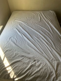 Queen bed