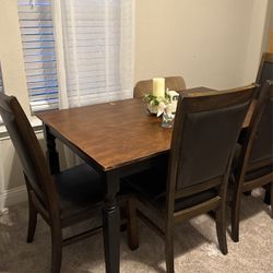 Kitchen Table 4chairs Nice Sturdy $80