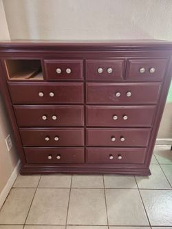 Tall dresser