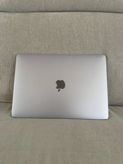MacBook Pro 13” 2020 Touch Bar 16gb ram 500gb