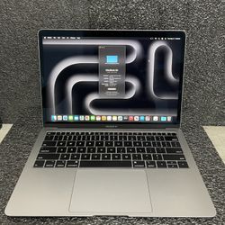 MacBook Air Space Gray 