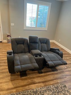 Gray Reclining Sofa with Cup Holders