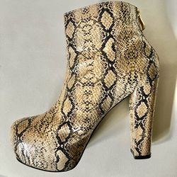 Tinley Road snakeskin embossed platform Booties