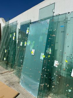 Custom Glass and Custom Mirrors