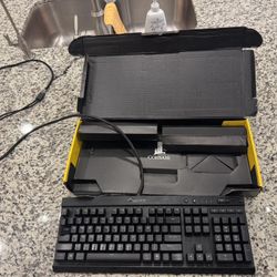 Corsair K70 Lux Cherry Mx