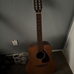 12 String Acoustic Guitar 