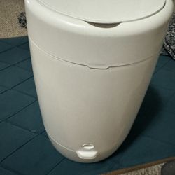 Mini Pail Diaper genie 