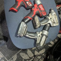 Milwaukee Set  +  Makita Set