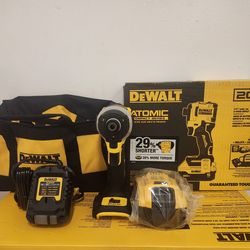 DEWALT

ATOMIC 20V MAX Lithium-lon Cordless
