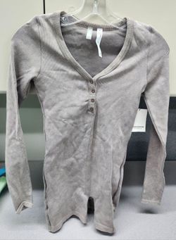 Tenshoppe Ribbed Short Romper Size SM
