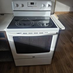 Maytag Stove 